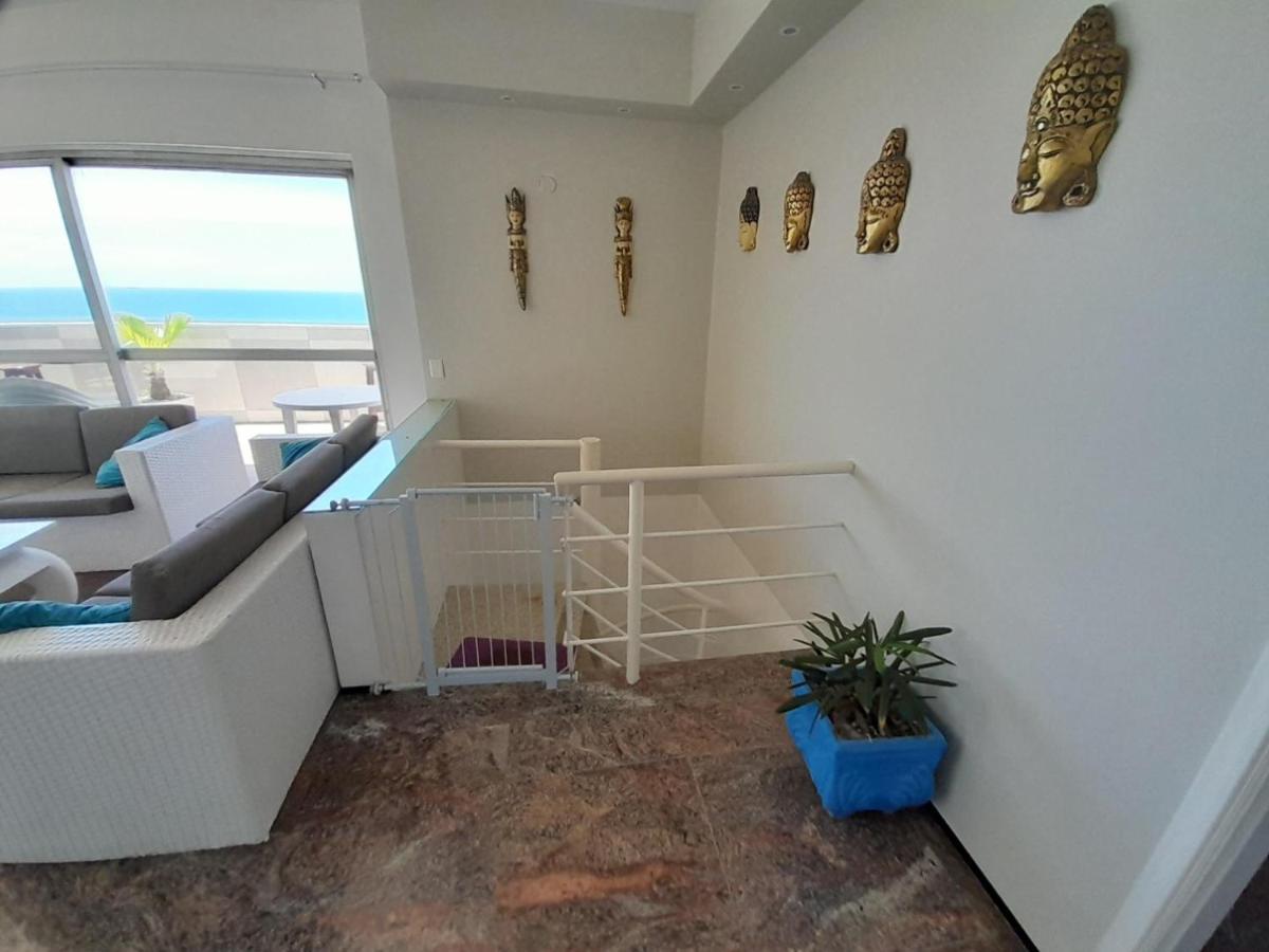 Apartamento Luxuosa Cobertura Praia Do Futuro 1002